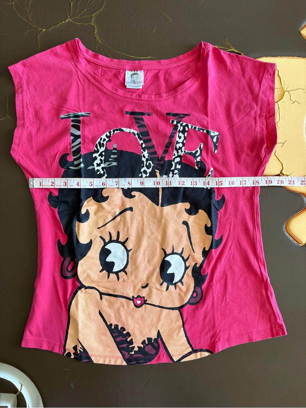 Betty Boop Hot Pink Graphic Tee - Picture 4 of 6